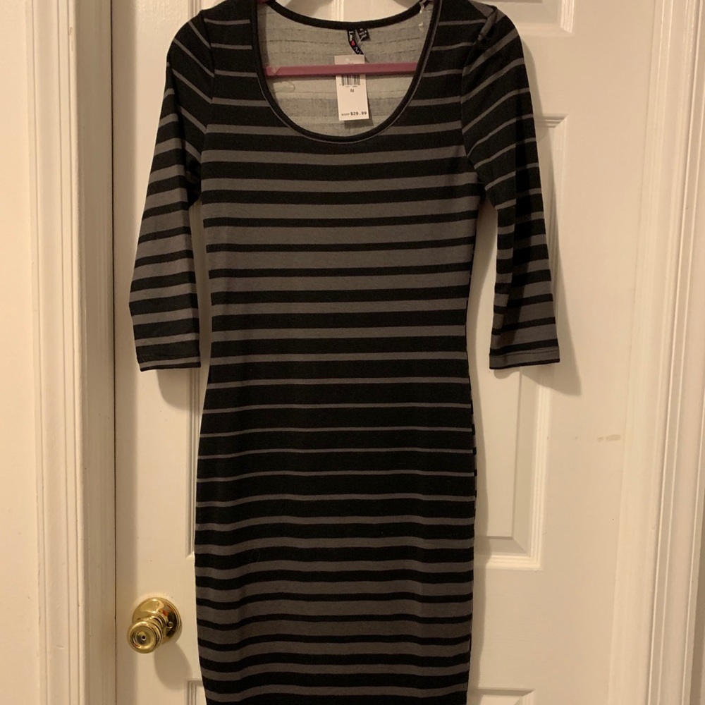 Women’s dress